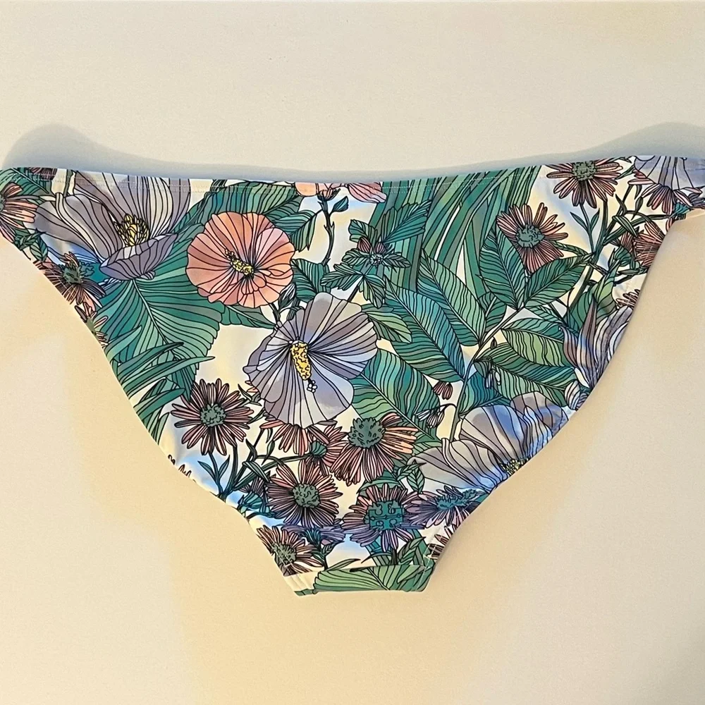 {Tory Burch} Brand New Hibiscus Printed Bikini Bottoms